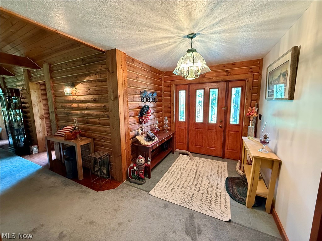 1098 Mace Road NE Carrollton OH 44615
