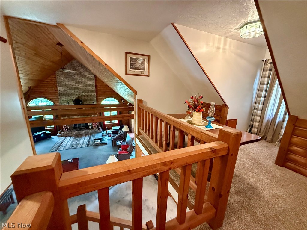 1098 Mace Road NE Carrollton OH 44615