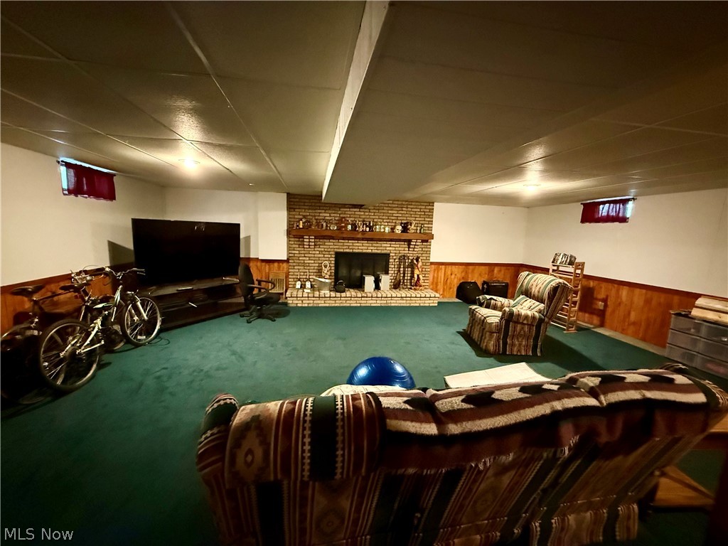 1098 Mace Road NE Carrollton OH 44615