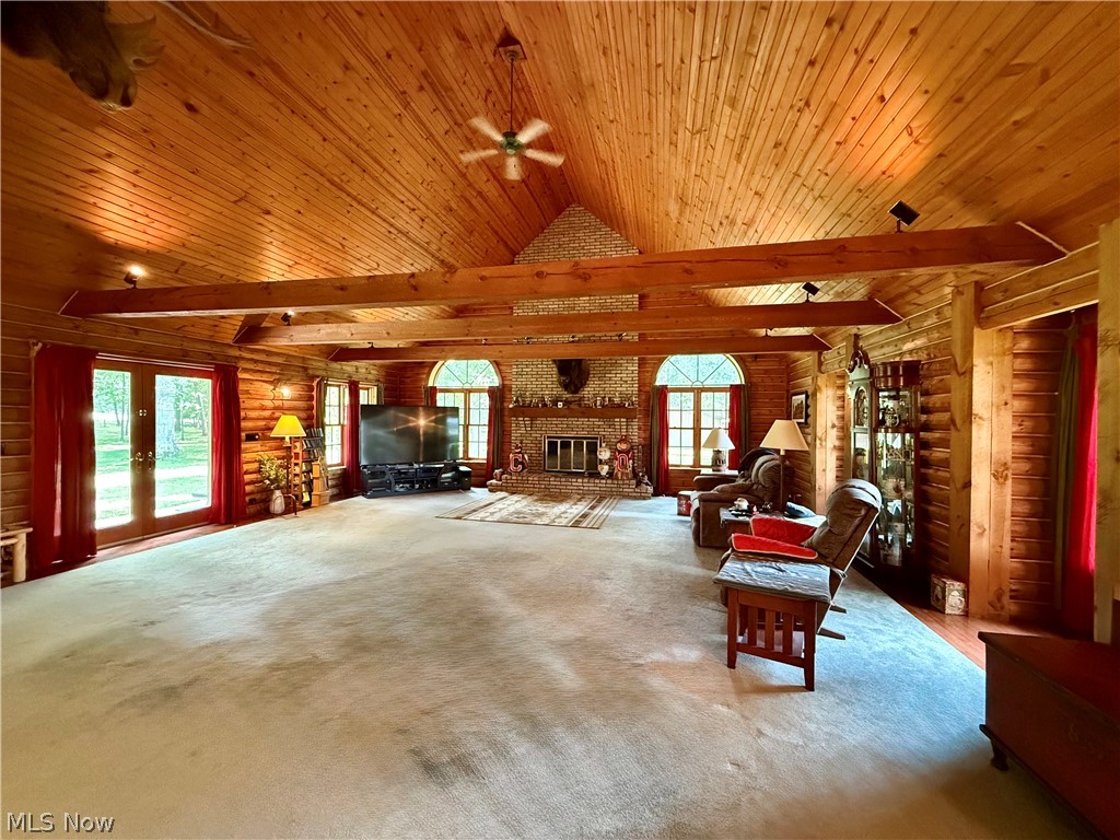 1098 Mace Road NE Carrollton OH 44615
