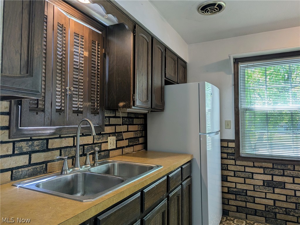 321 Filmore Avenue Cuyahoga Falls OH 44221