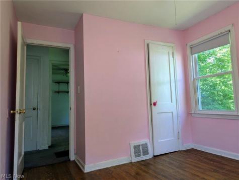 321 Filmore Avenue Cuyahoga Falls OH 44221