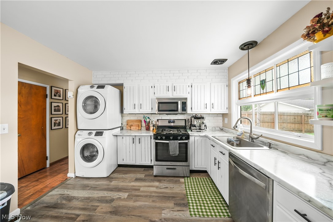 3388 Olian Avenue NW Warren OH 44485