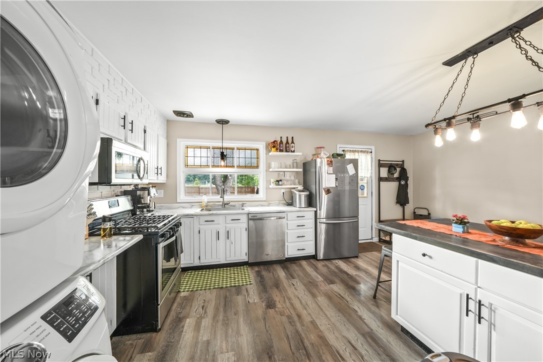 3388 Olian Avenue NW Warren OH 44485