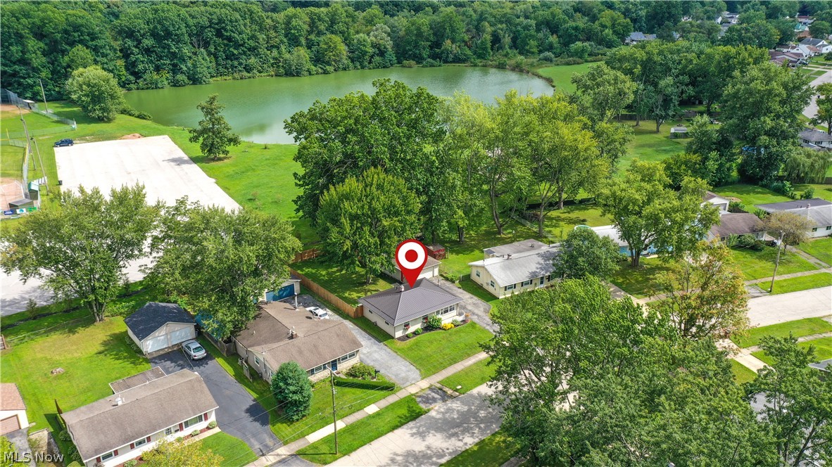 3388 Olian Avenue NW Warren OH 44485
