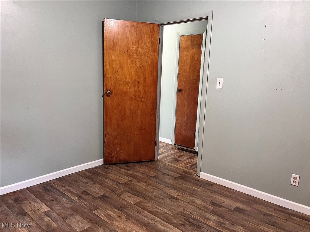 809 Delia Avenue Martins Ferry OH 43935