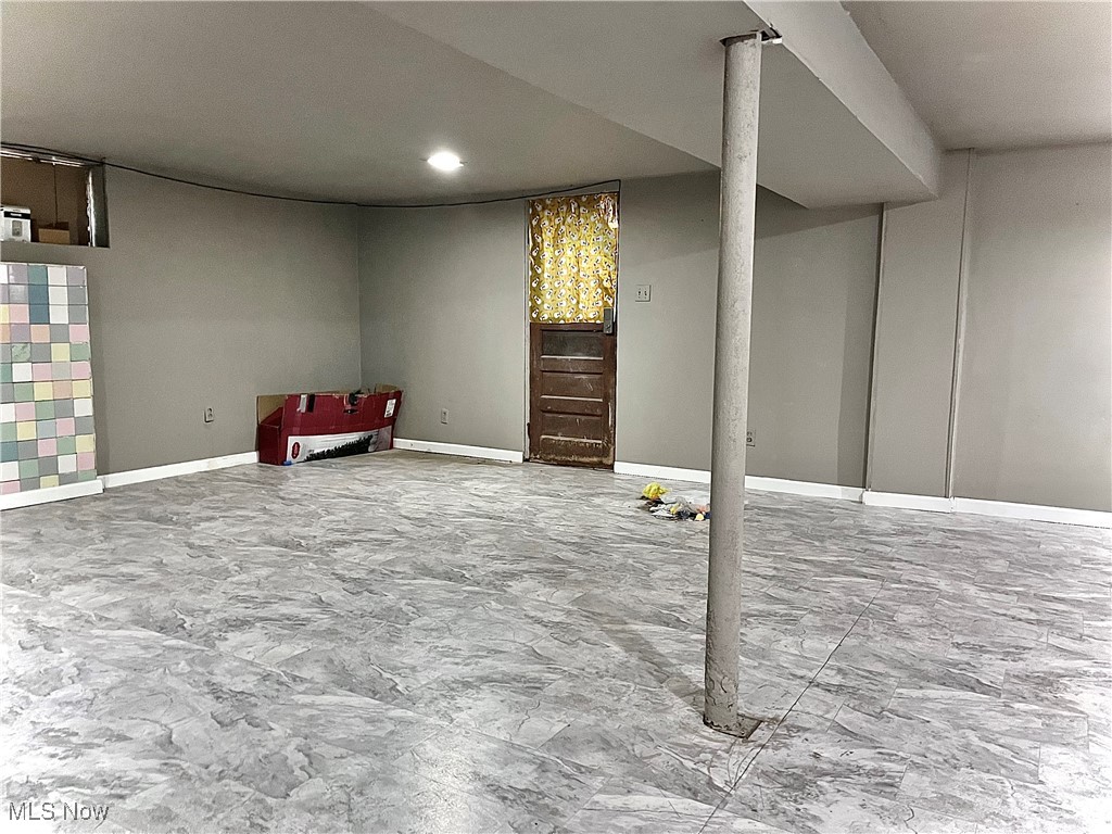809 Delia Avenue Martins Ferry OH 43935