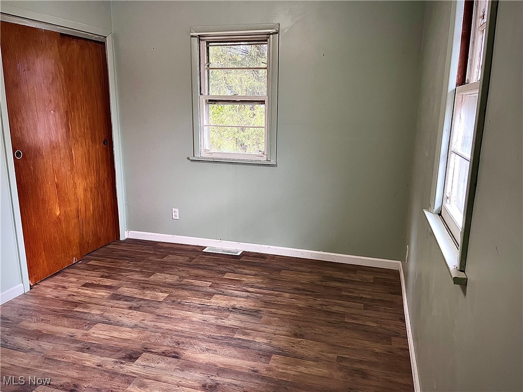 809 Delia Avenue Martins Ferry OH 43935