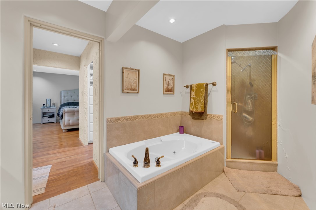 8551 Hunters Trail SE Howland OH 44484