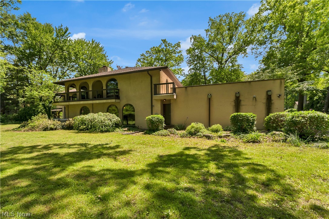 8551 Hunters Trail SE Howland OH 44484