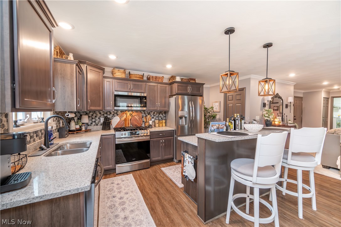 1383 Cross Cove Austintown OH 44515