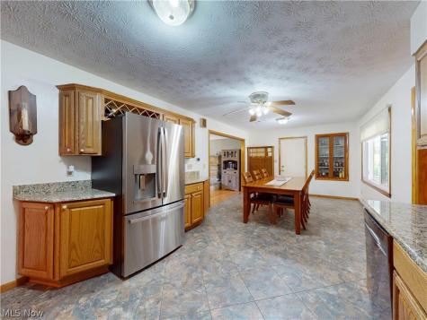 2156 Garden Drive Wickliffe OH 44092