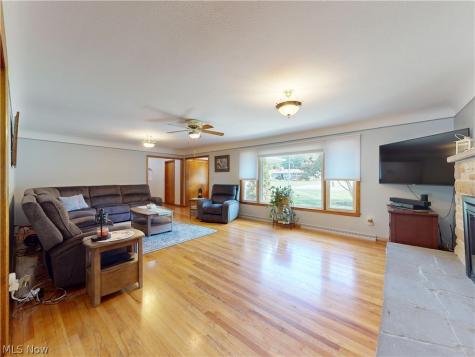 2156 Garden Drive Wickliffe OH 44092