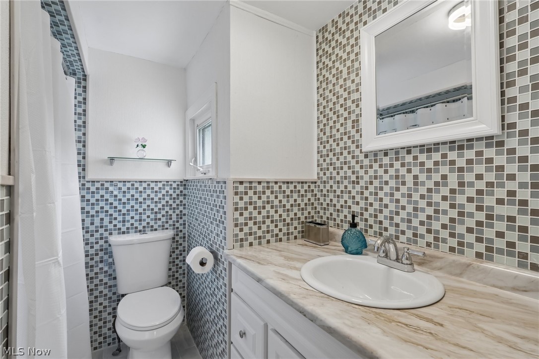 4188 Manchester Road Perry OH 44081