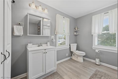 131 38th Street SW Canton OH 44706