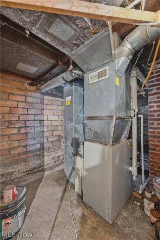 131 38th Street SW Canton OH 44706