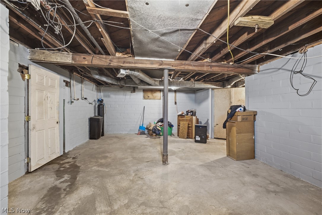 131 38th Street SW Canton OH 44706
