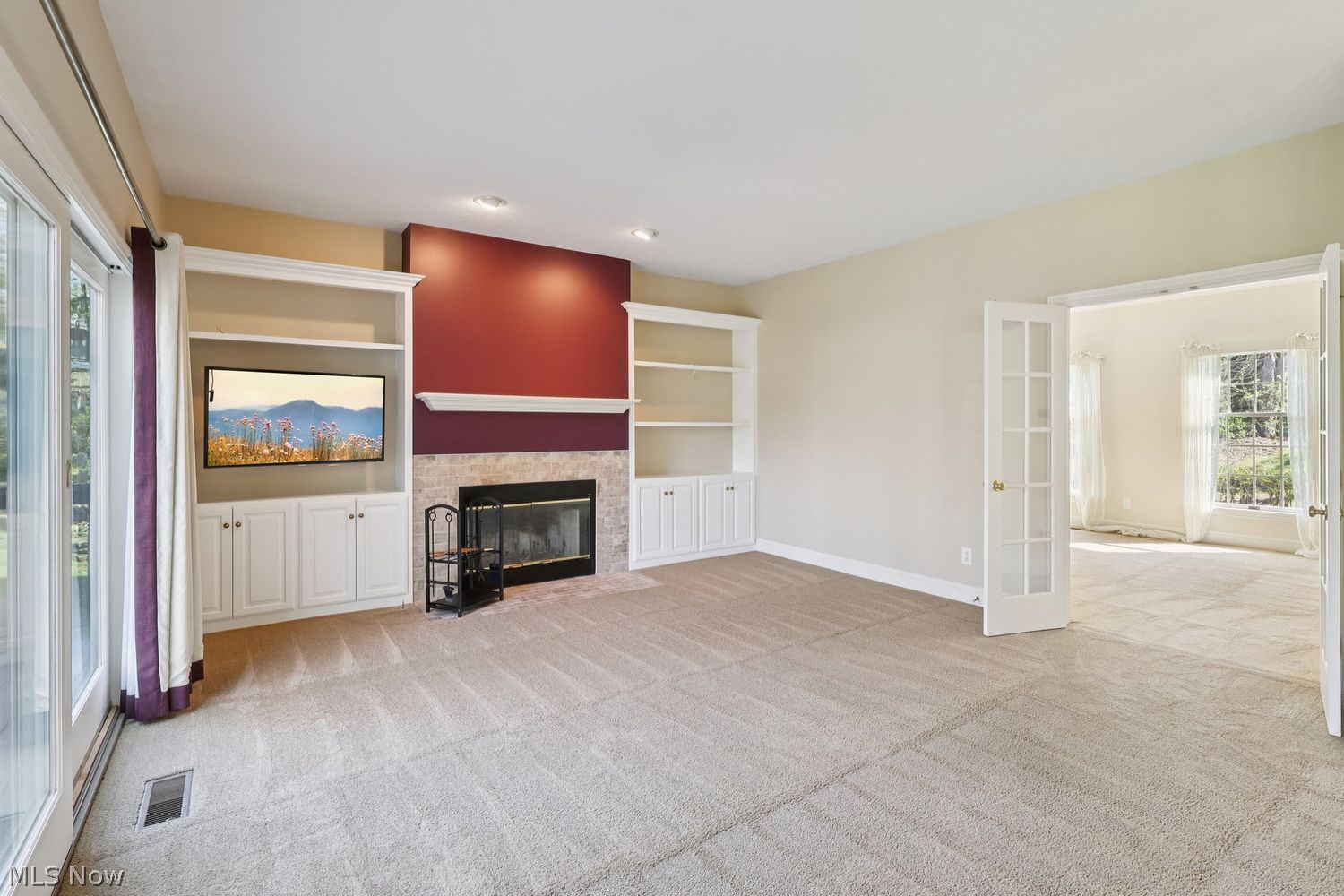 286 Sand Run Road Akron OH 44313