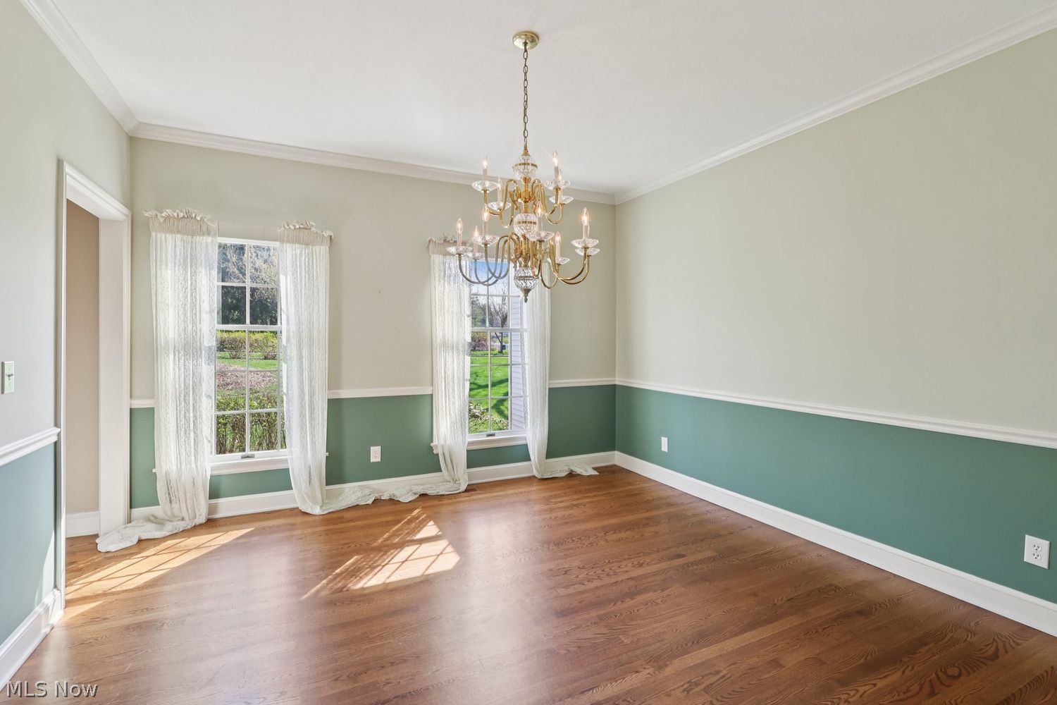 286 Sand Run Road Akron OH 44313