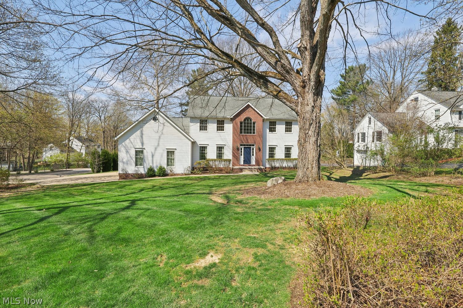 286 Sand Run Road Akron OH 44313