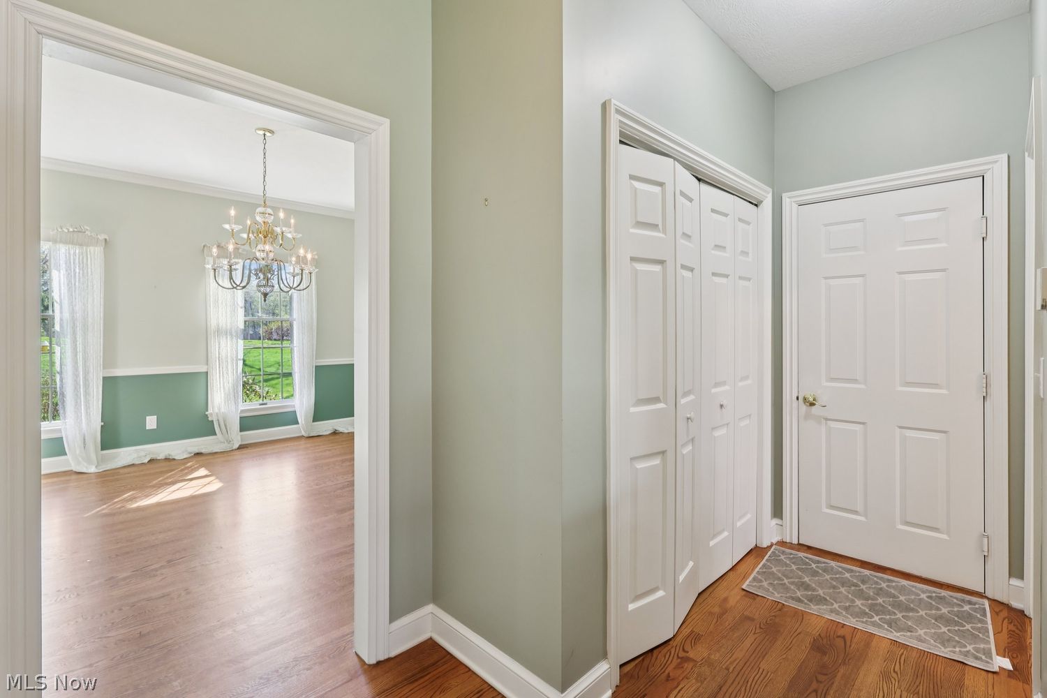 286 Sand Run Road Akron OH 44313