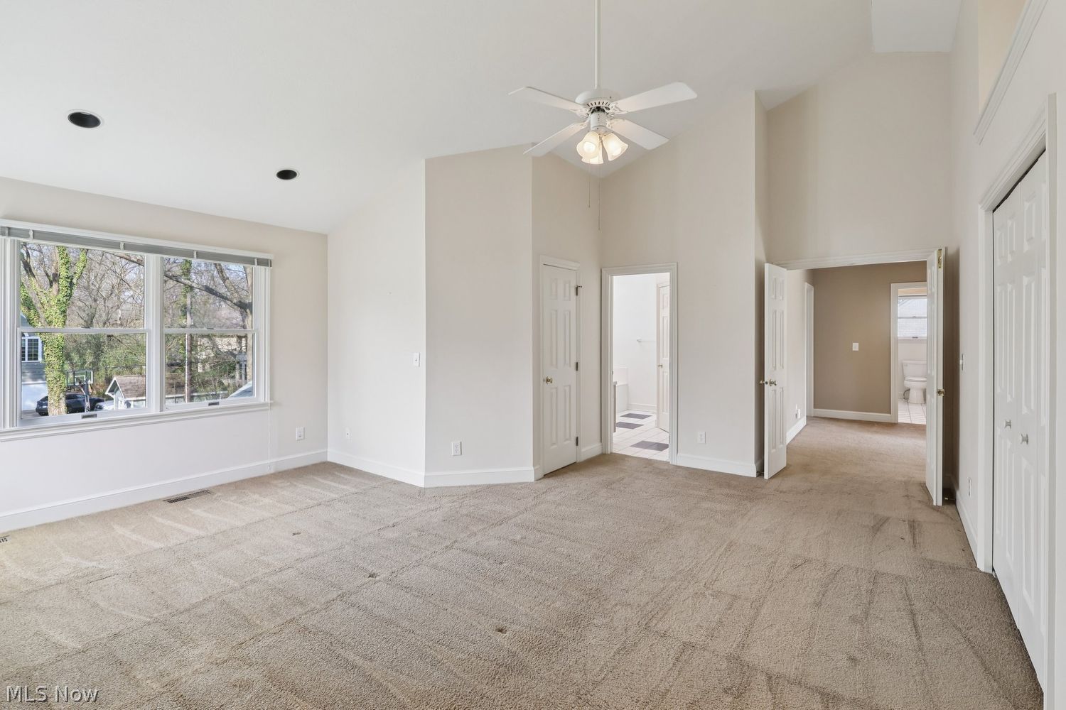 286 Sand Run Road Akron OH 44313