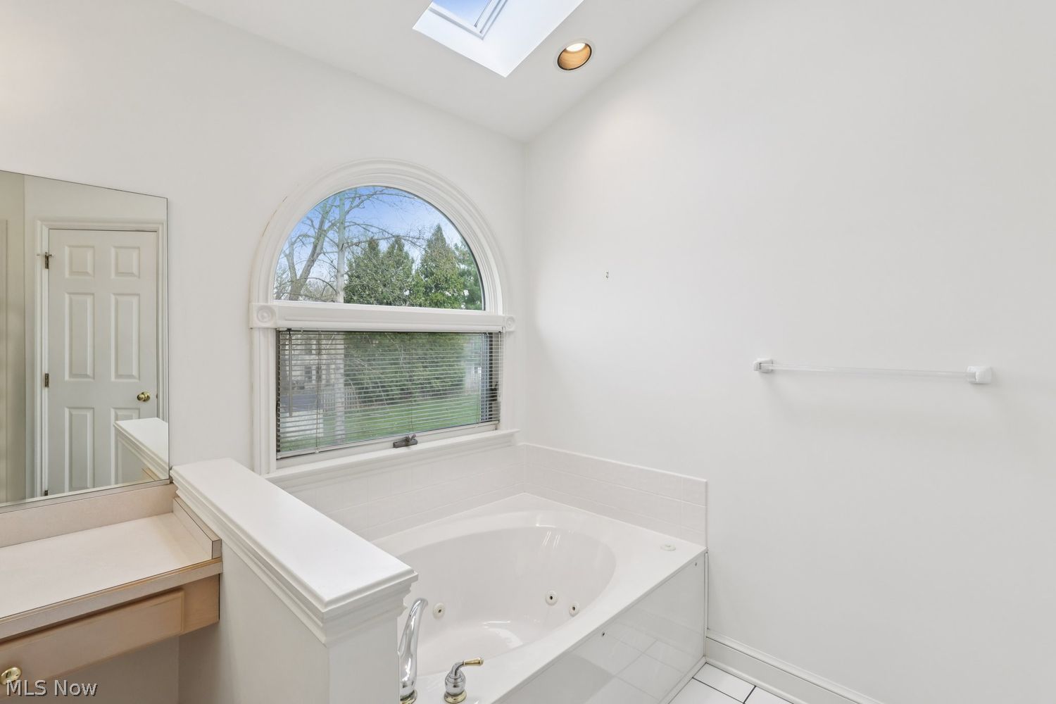 286 Sand Run Road Akron OH 44313