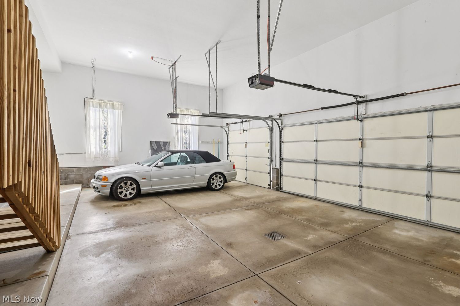 286 Sand Run Road Akron OH 44313