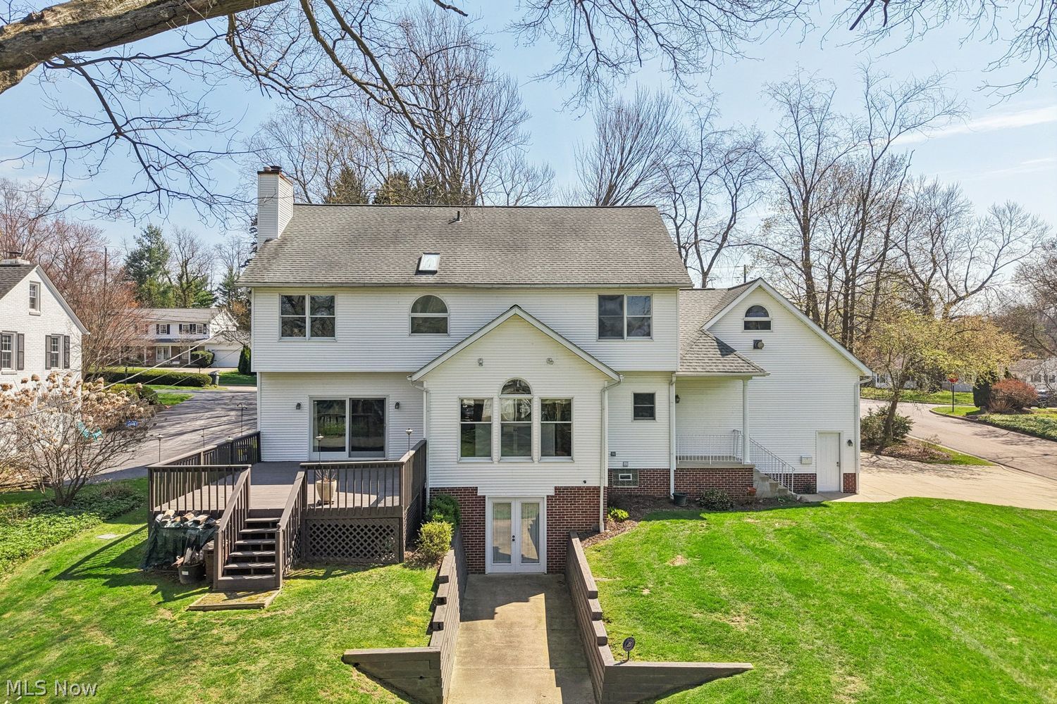 286 Sand Run Road Akron OH 44313