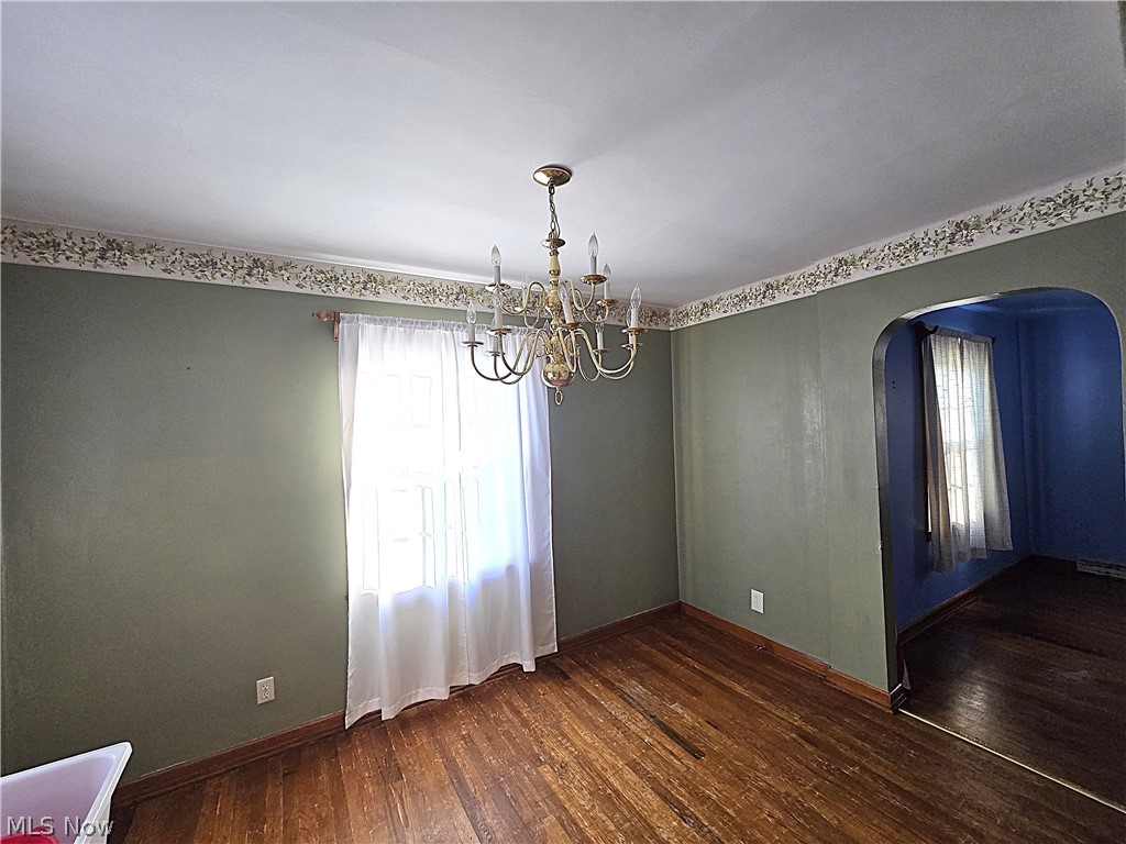 547 Belvedere Avenue SE Warren OH 44483