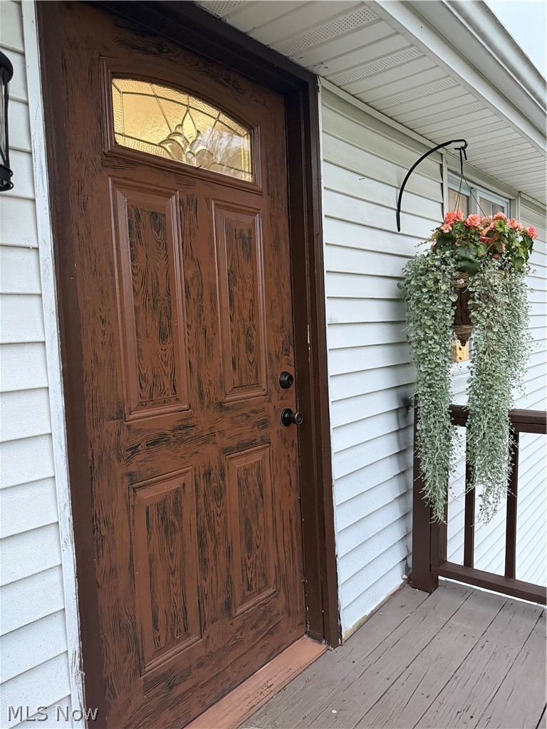 6206 Downs Road NW Warren OH 44481
