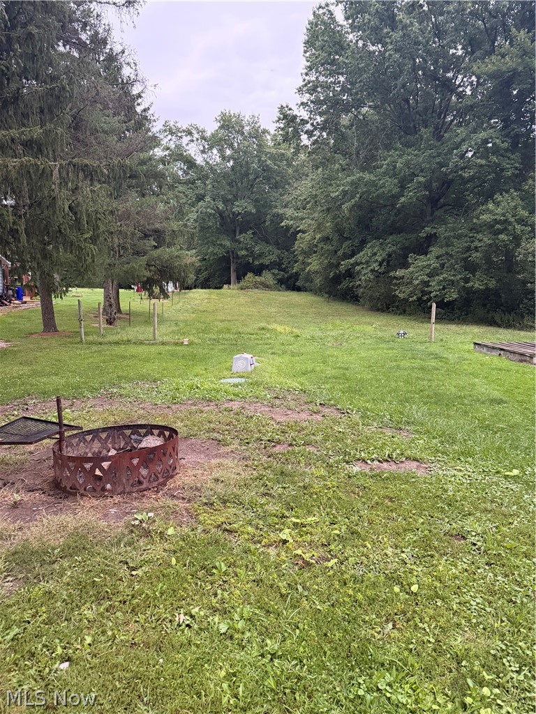 6206 Downs Road NW Warren OH 44481