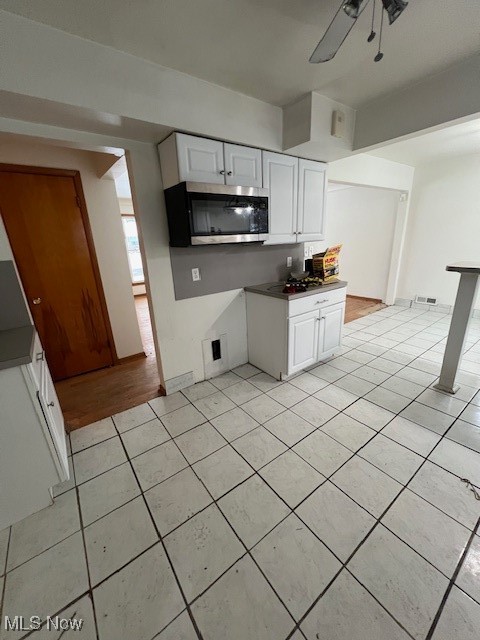 4465 E Frontenac Drive Warrensville Heights OH 44128