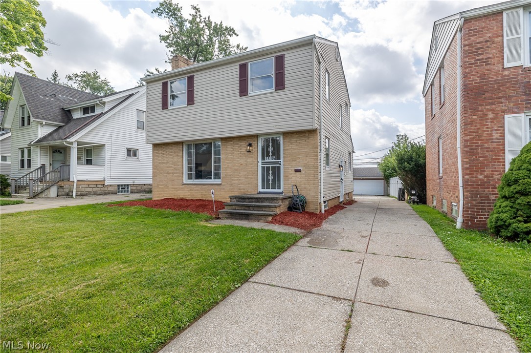 19806 Mountville Drive Maple Heights OH 44137