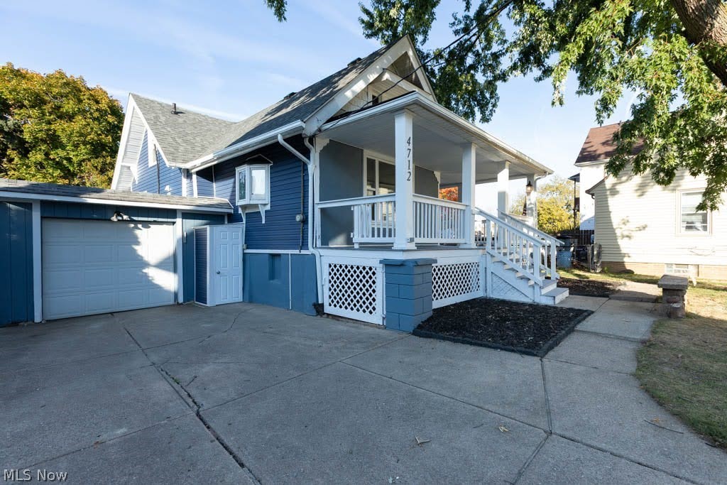 4712 Gifford Avenue Old Brooklyn OH 44144