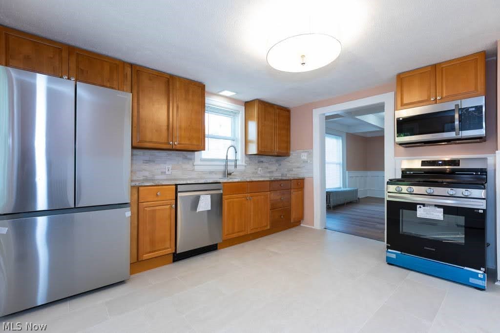 4712 Gifford Avenue Old Brooklyn OH 44144