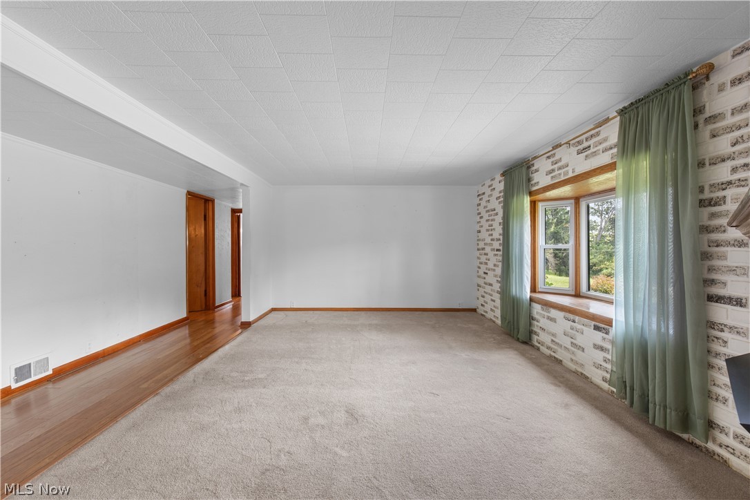 43133 Old Irondale Road Wellsville OH 43968