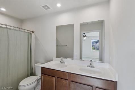 248 Captain Trail Seville OH 44273