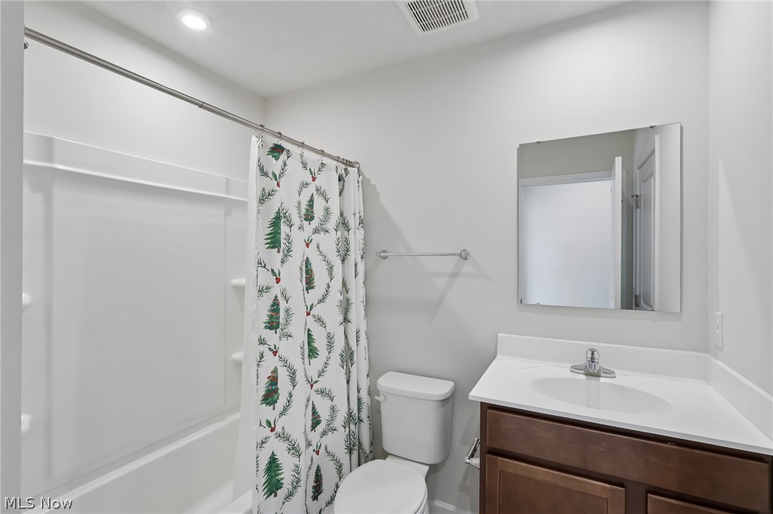 248 Captain Trail Seville OH 44273