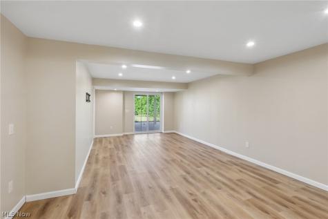 248 Captain Trail Seville OH 44273