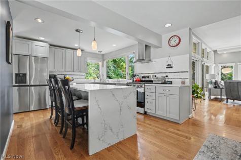 3610 Knollwood Lane Akron OH 44333