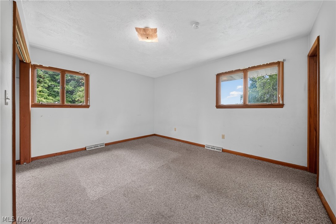 4552 N Monroe Center Road Kingsville OH 44048