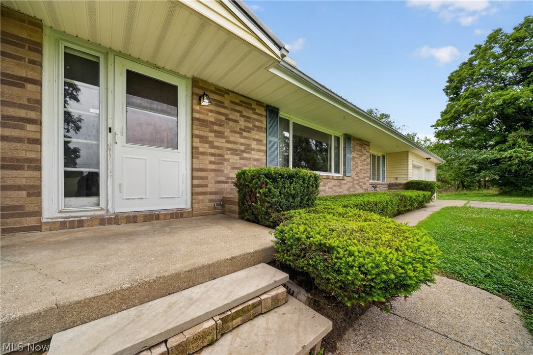 4552 N Monroe Center Road Kingsville OH 44048