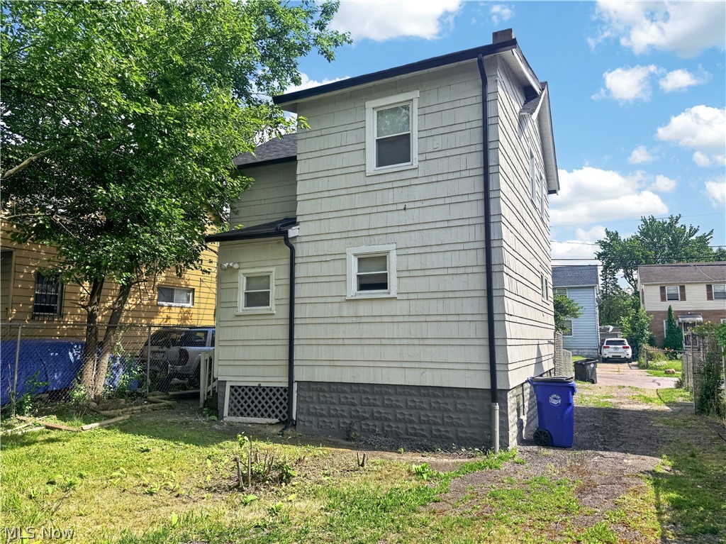 10409 Nelson Avenue Cleveland OH 44105