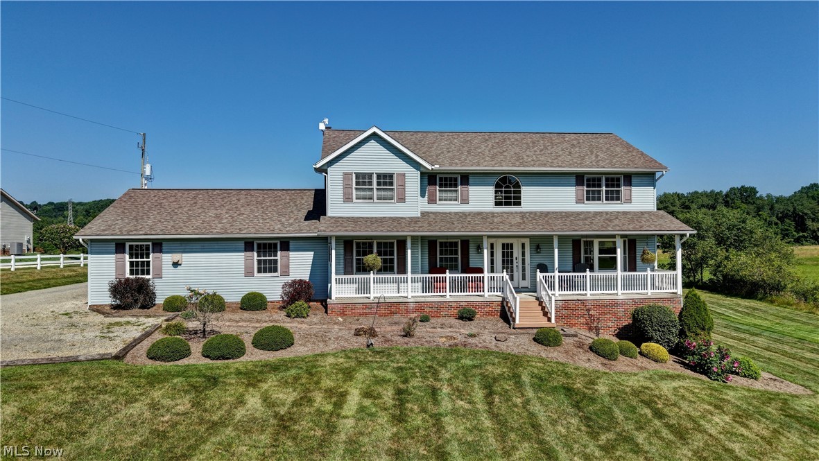6018 Race Road NW Strasburg OH 44680