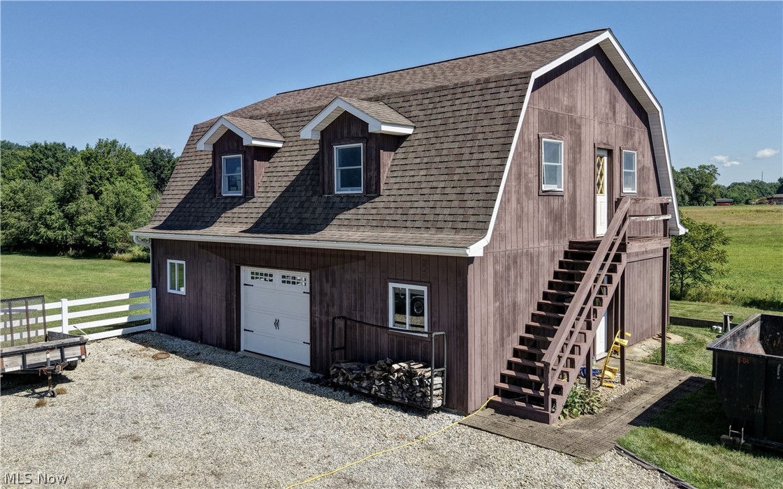 6018 Race Road NW Strasburg OH 44680