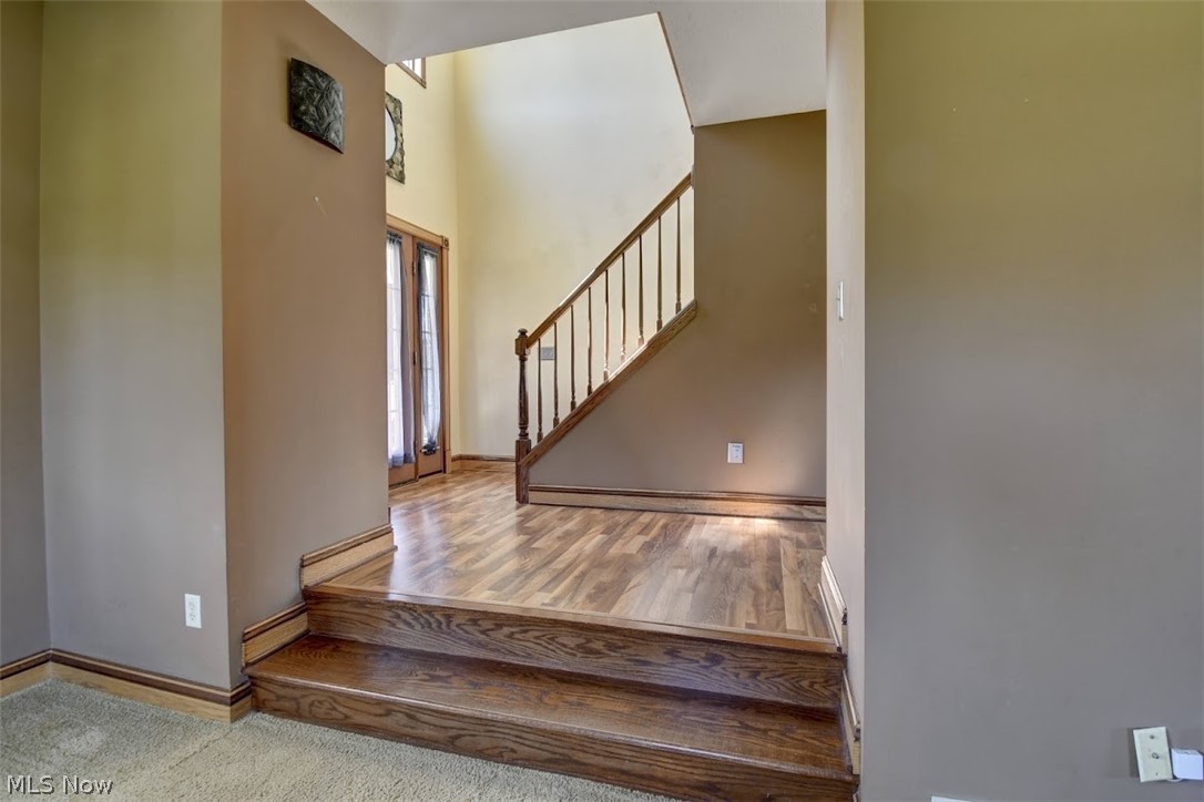6018 Race Road NW Strasburg OH 44680