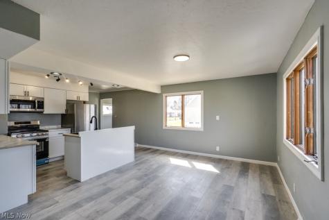 297 Paul Street Bedford OH 44146