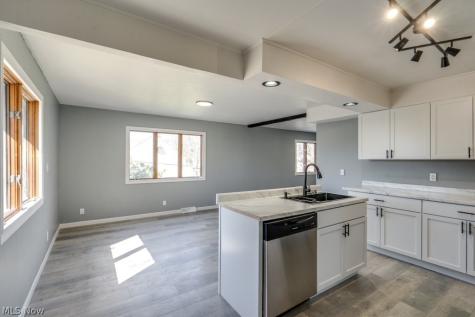 297 Paul Street Bedford OH 44146