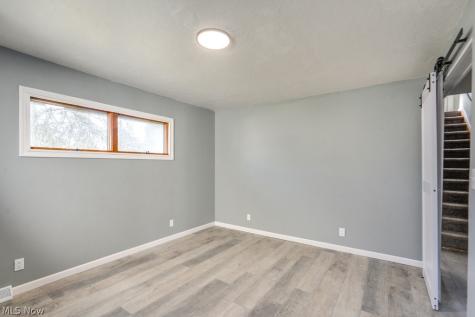 297 Paul Street Bedford OH 44146